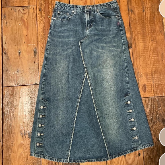 Denim maxi skirt - Picture 1 of 1